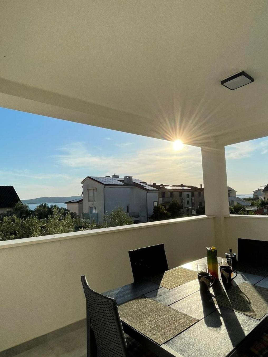 Apartamento Stina Biograd Na Moru Exterior foto